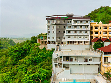 hotel-and-resorts-tariff-in-Naukuchiatal